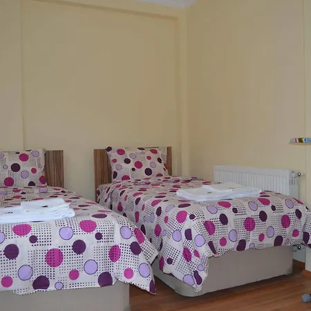 Aparthotel Buruj Vip 3 2*